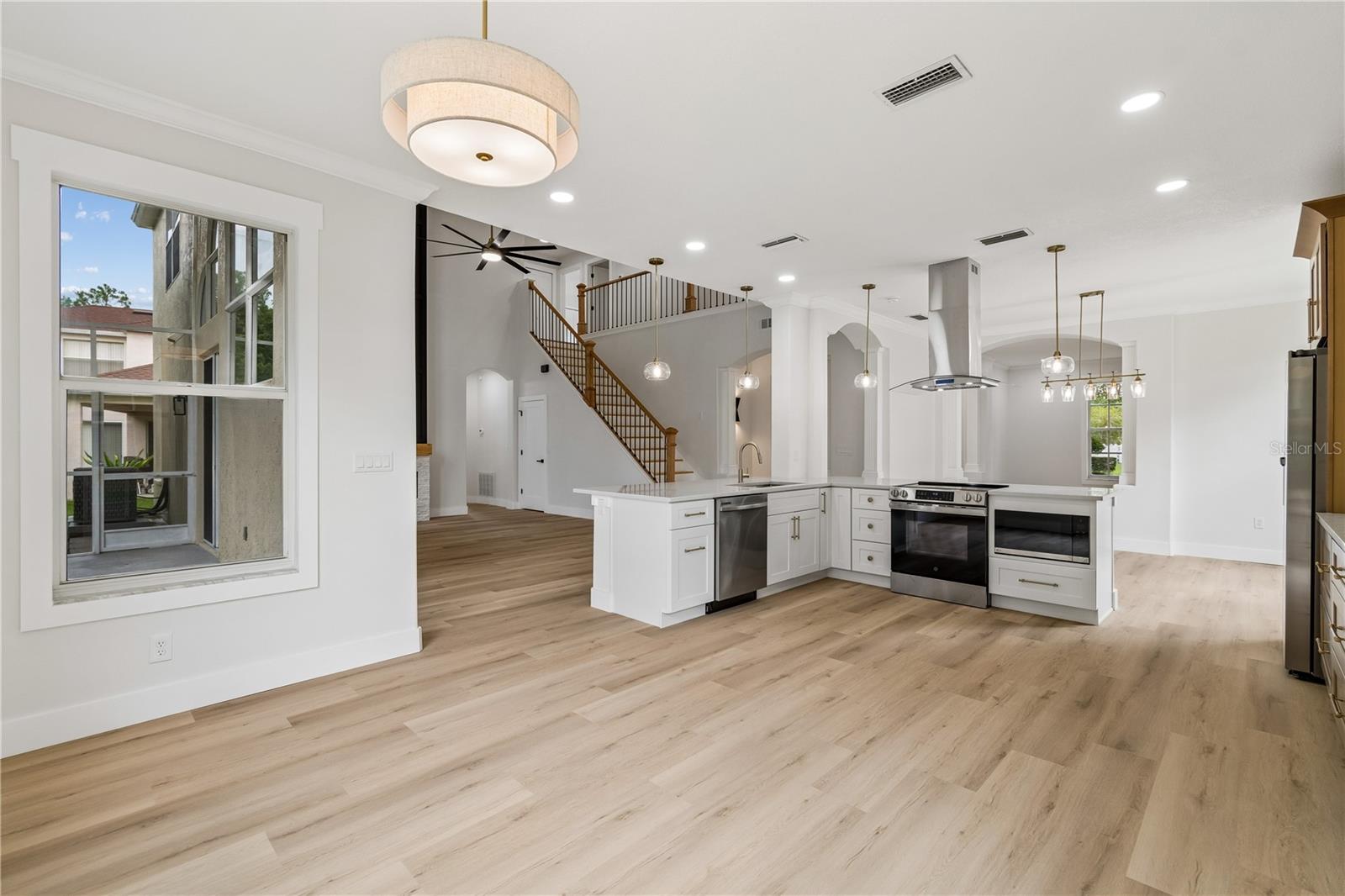 FISHHAWK RANCH - Residential