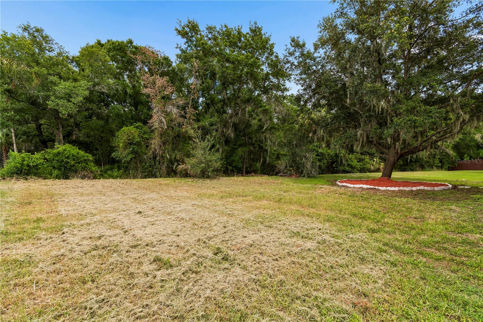 FISHHAWK RANCH - Residential