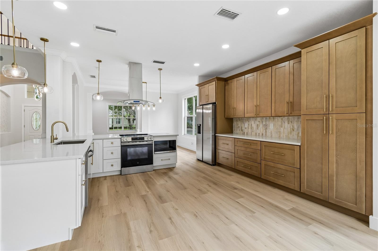 FISHHAWK RANCH - Residential