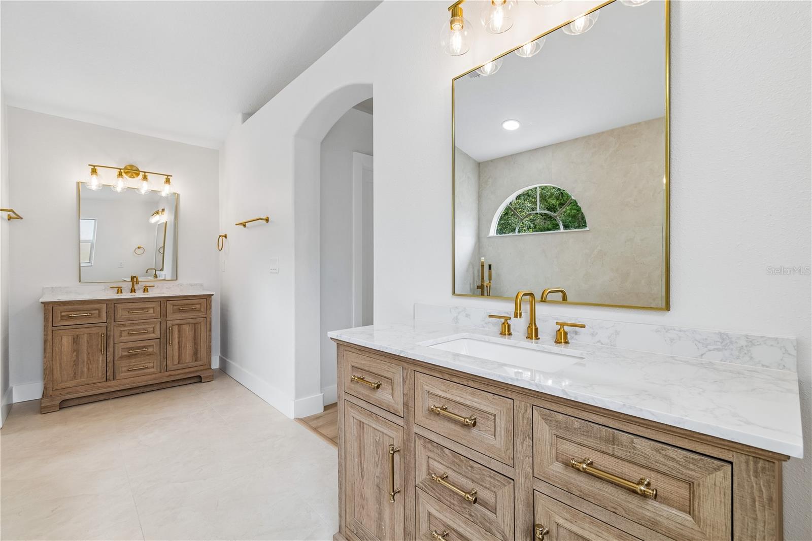 FISHHAWK RANCH - Residential
