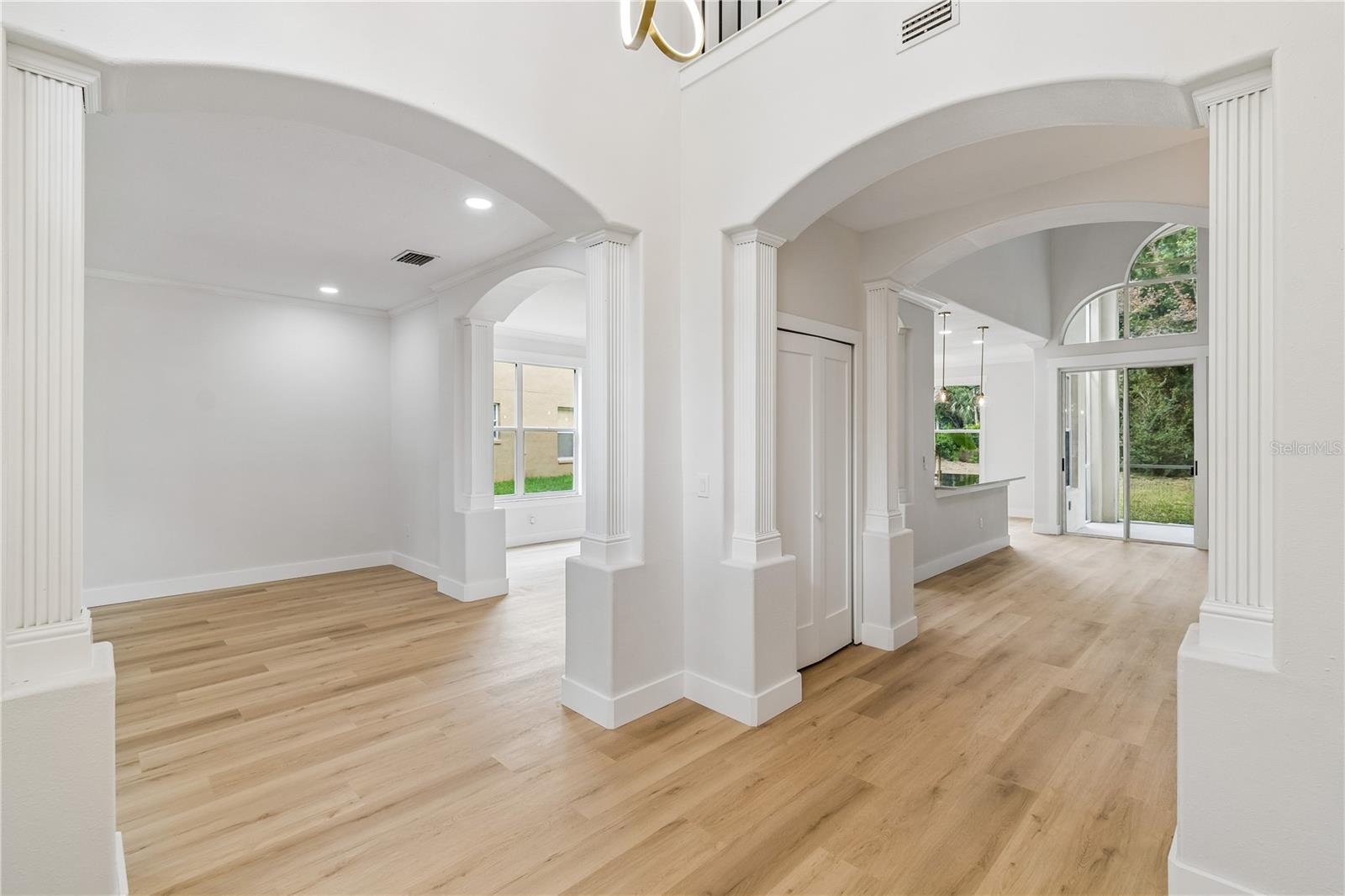 FISHHAWK RANCH - Residential