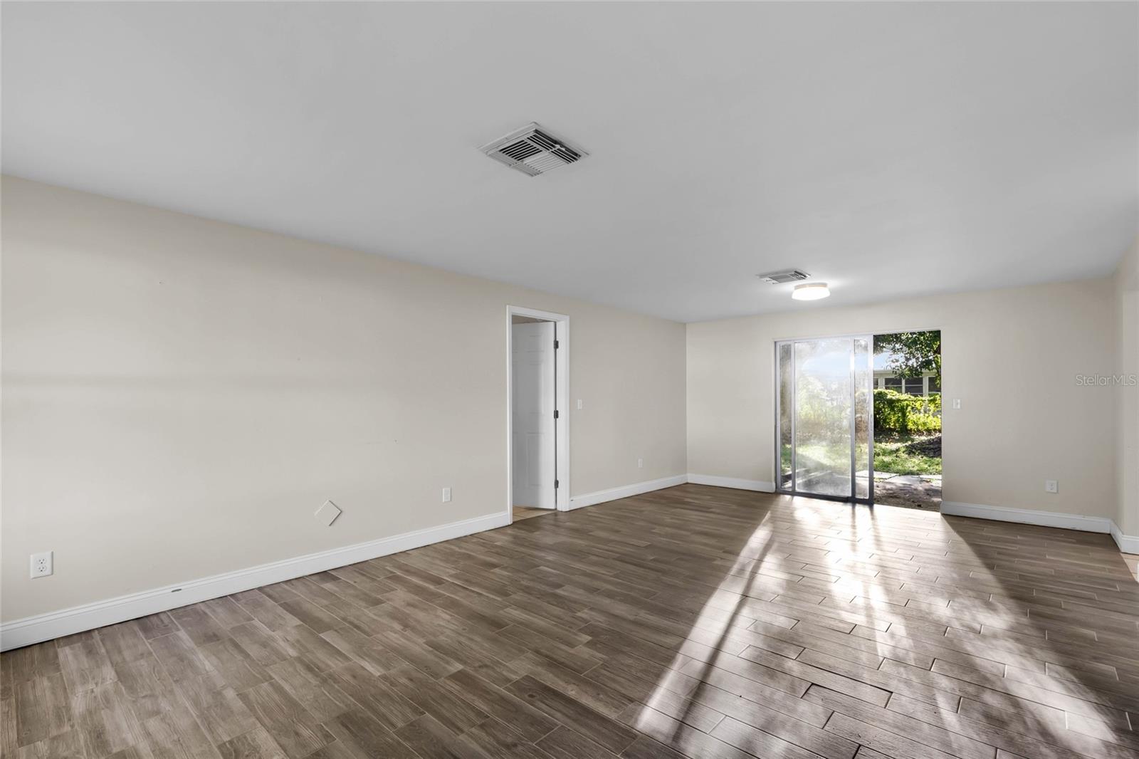 MARION OAKS UN 02 - Residential