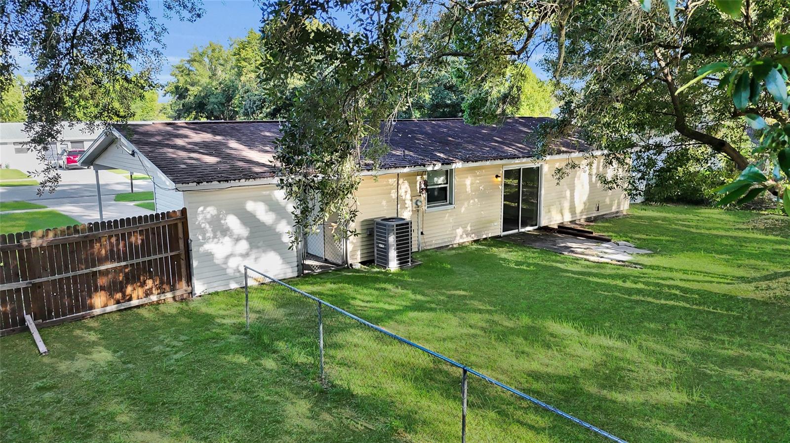 MARION OAKS UN 02 - Residential