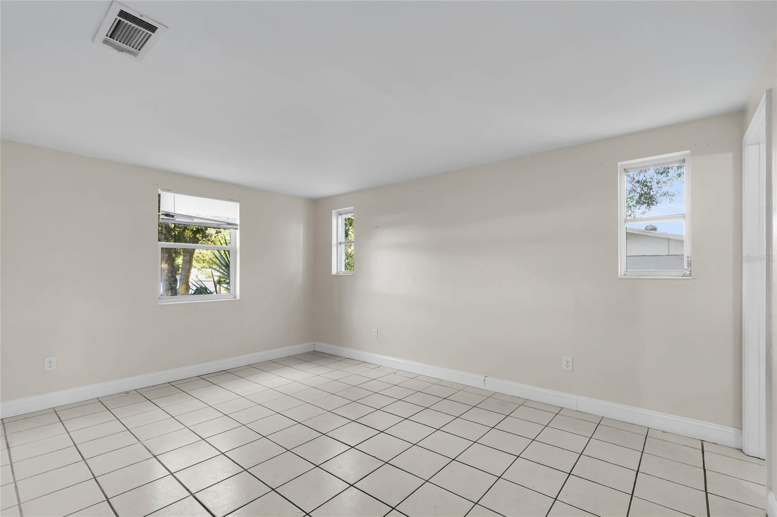 MARION OAKS UN 02 - Residential