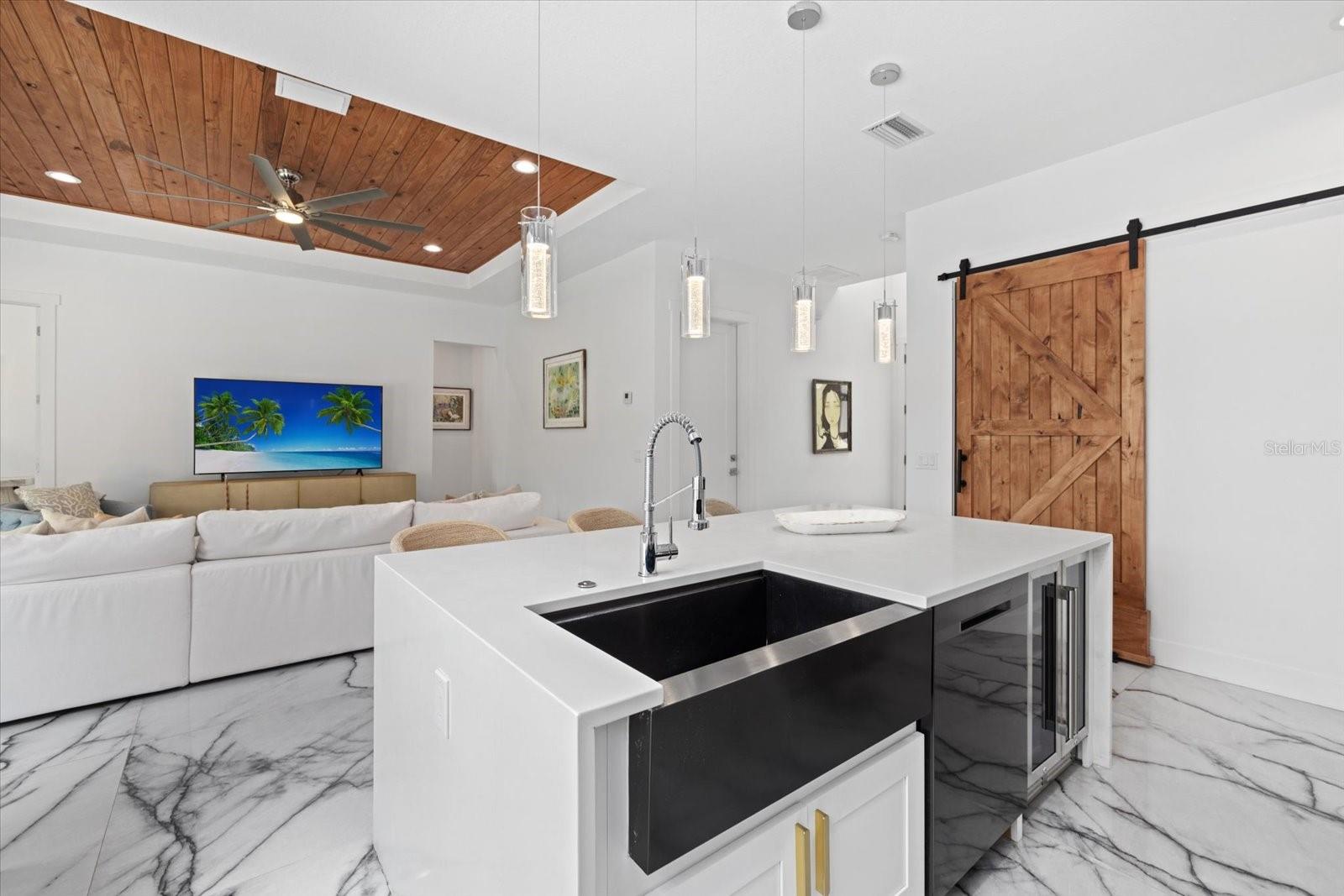 HIDDEN LAGOON PH II - Residential