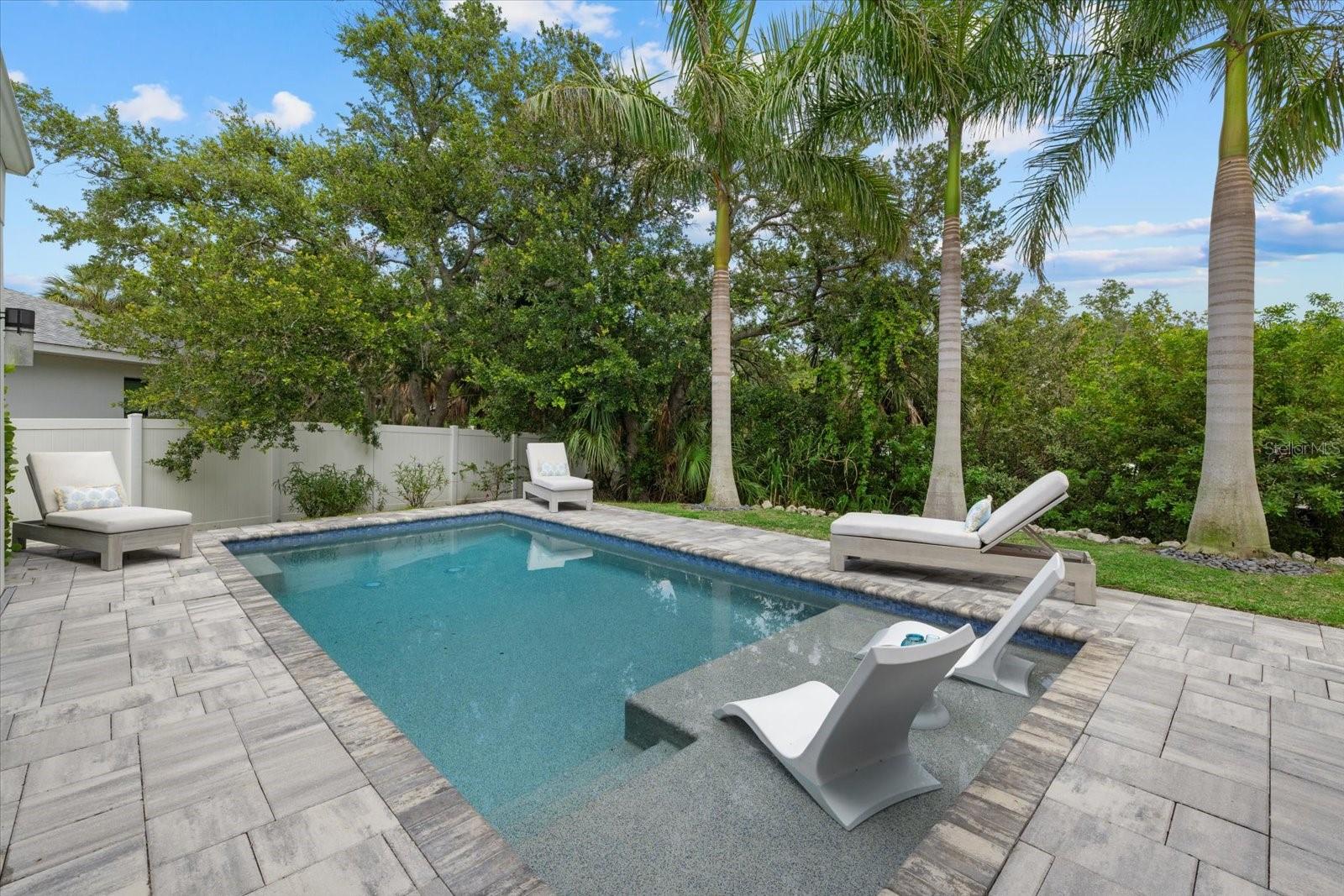 HIDDEN LAGOON PH II - Residential