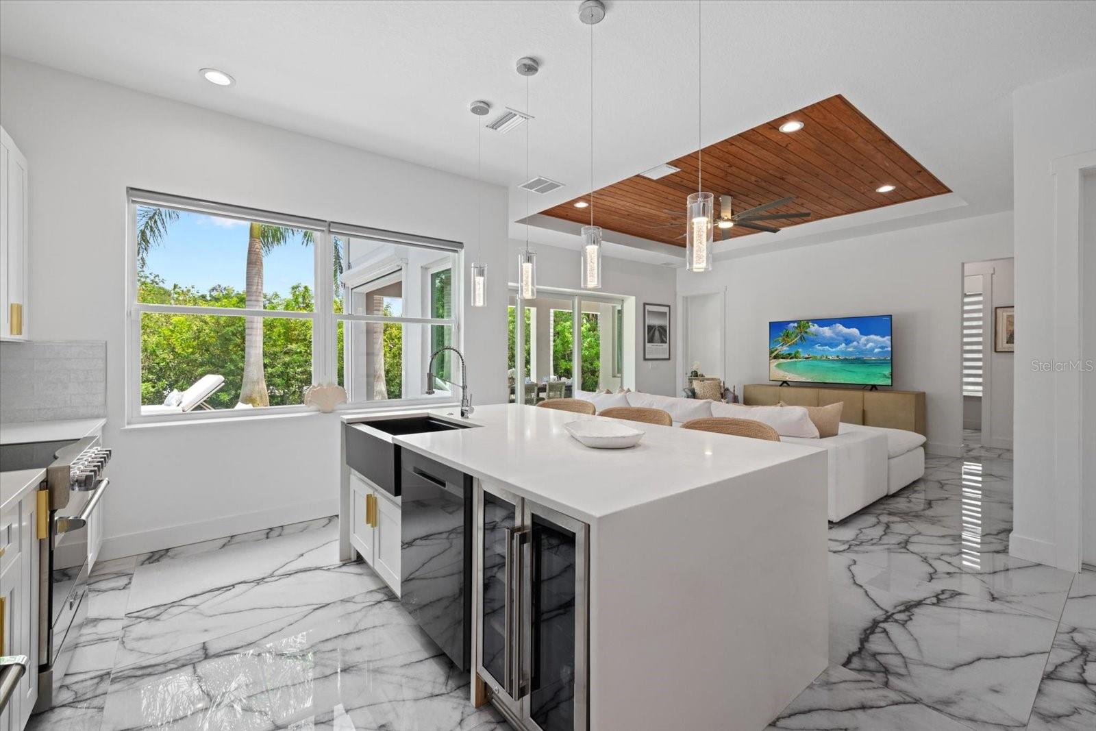HIDDEN LAGOON PH II - Residential