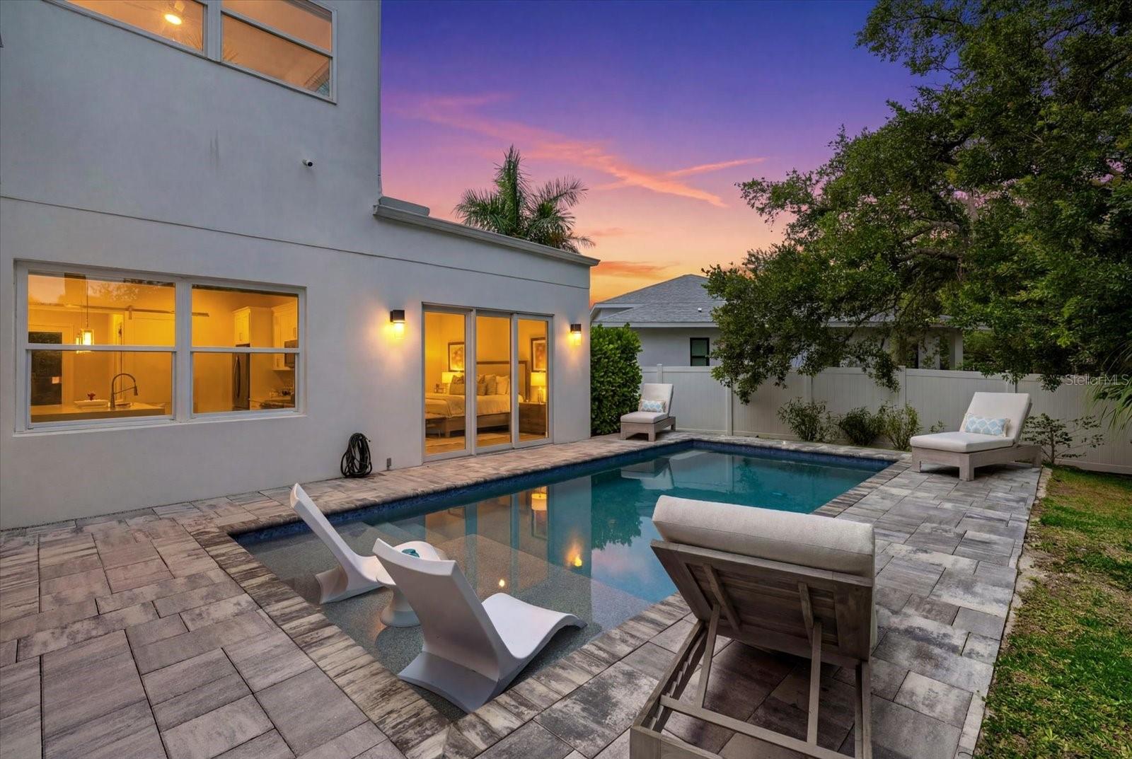 HIDDEN LAGOON PH II - Residential