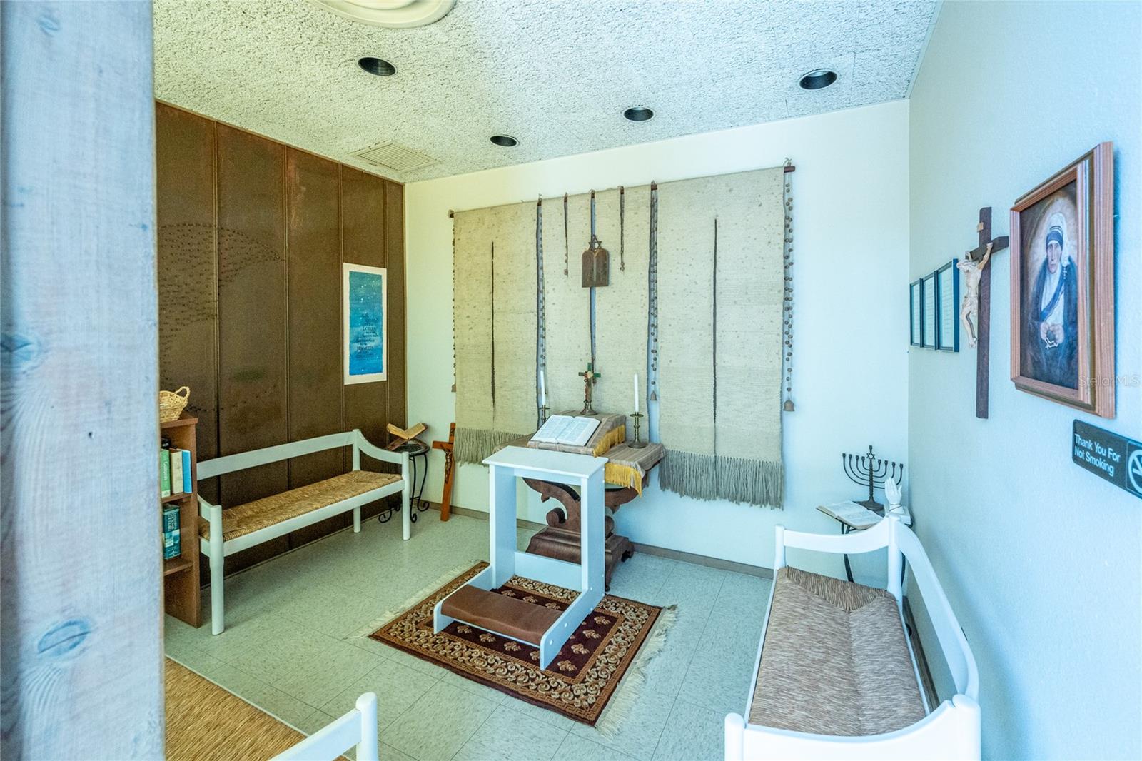 HAWTHORNE AT LEESBURG A COOP - Residential