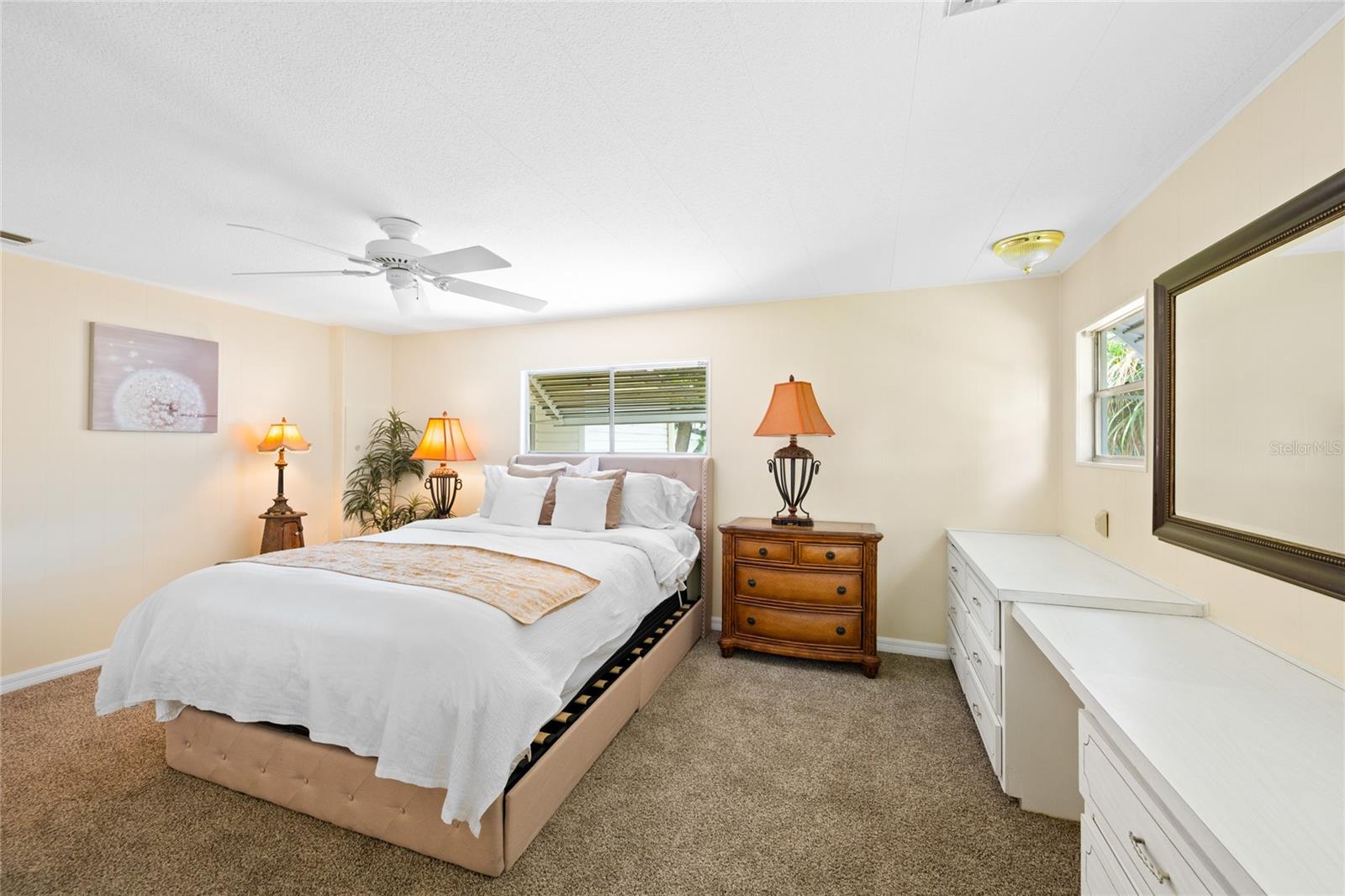 HAWTHORNE AT LEESBURG A COOP - Residential