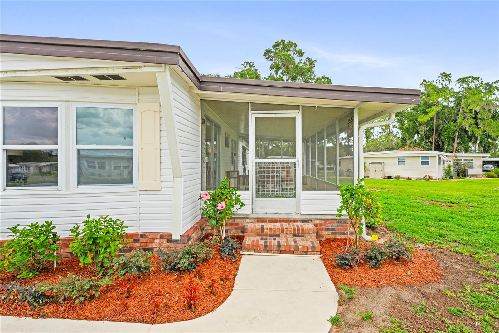 HAWTHORNE AT LEESBURG A COOP - Residential