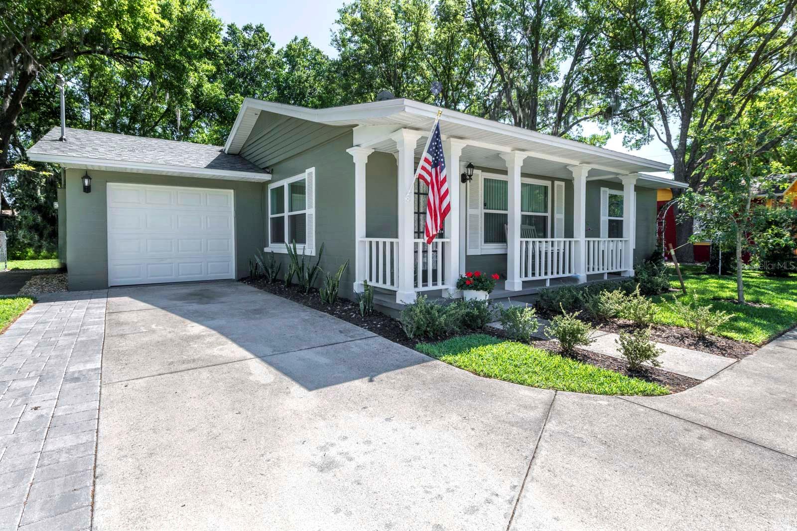 MOUNT DORA - Residential Lease