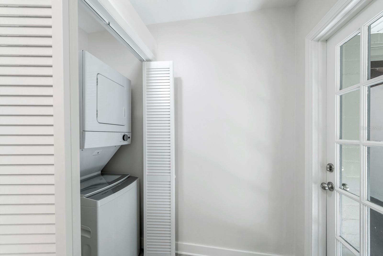 MOUNT DORA - Residential Lease