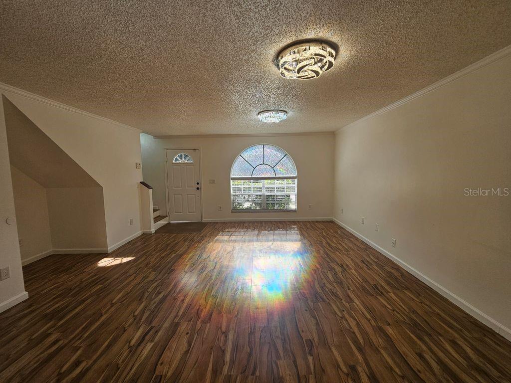 KINGSS COURT TWNHMS - Residential