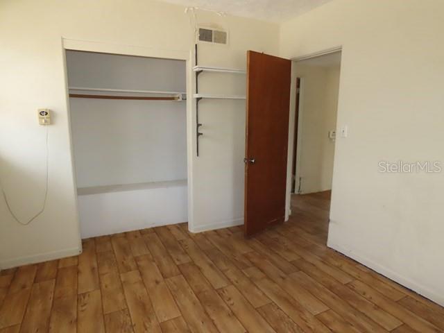 SOUTH GATE - Residential