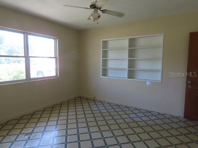 SOUTH GATE - Residential