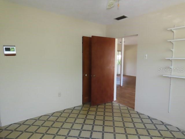 SOUTH GATE - Residential