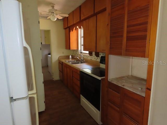 SOUTH GATE - Residential