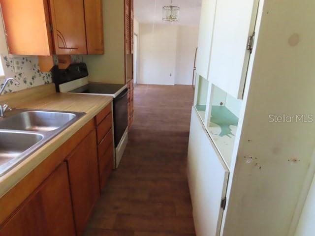 SOUTH GATE - Residential