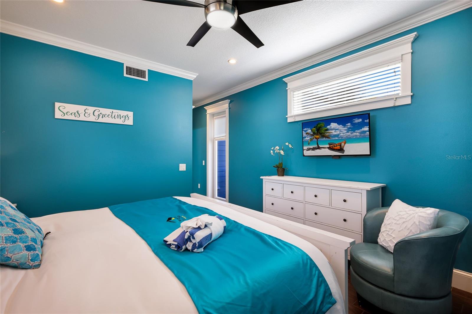 CORRECTED PLAT OF AZURE SHORES - Residential