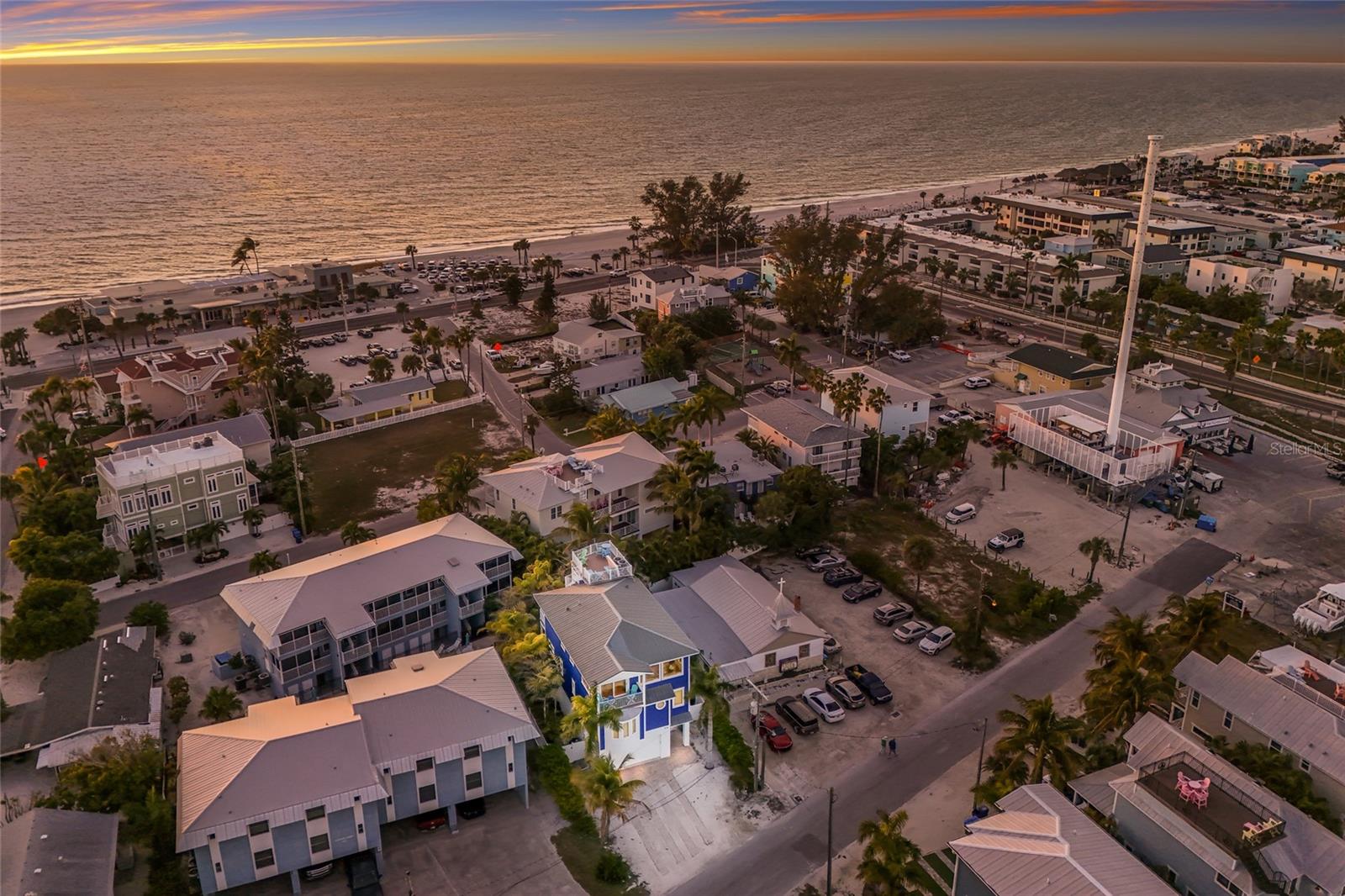 CORRECTED PLAT OF AZURE SHORES - Residential