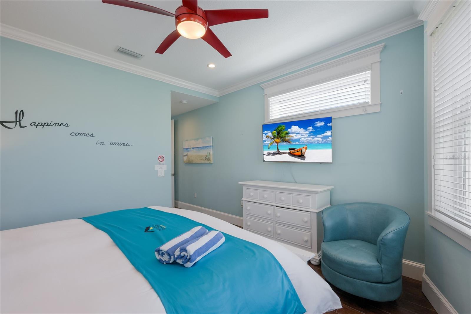 CORRECTED PLAT OF AZURE SHORES - Residential
