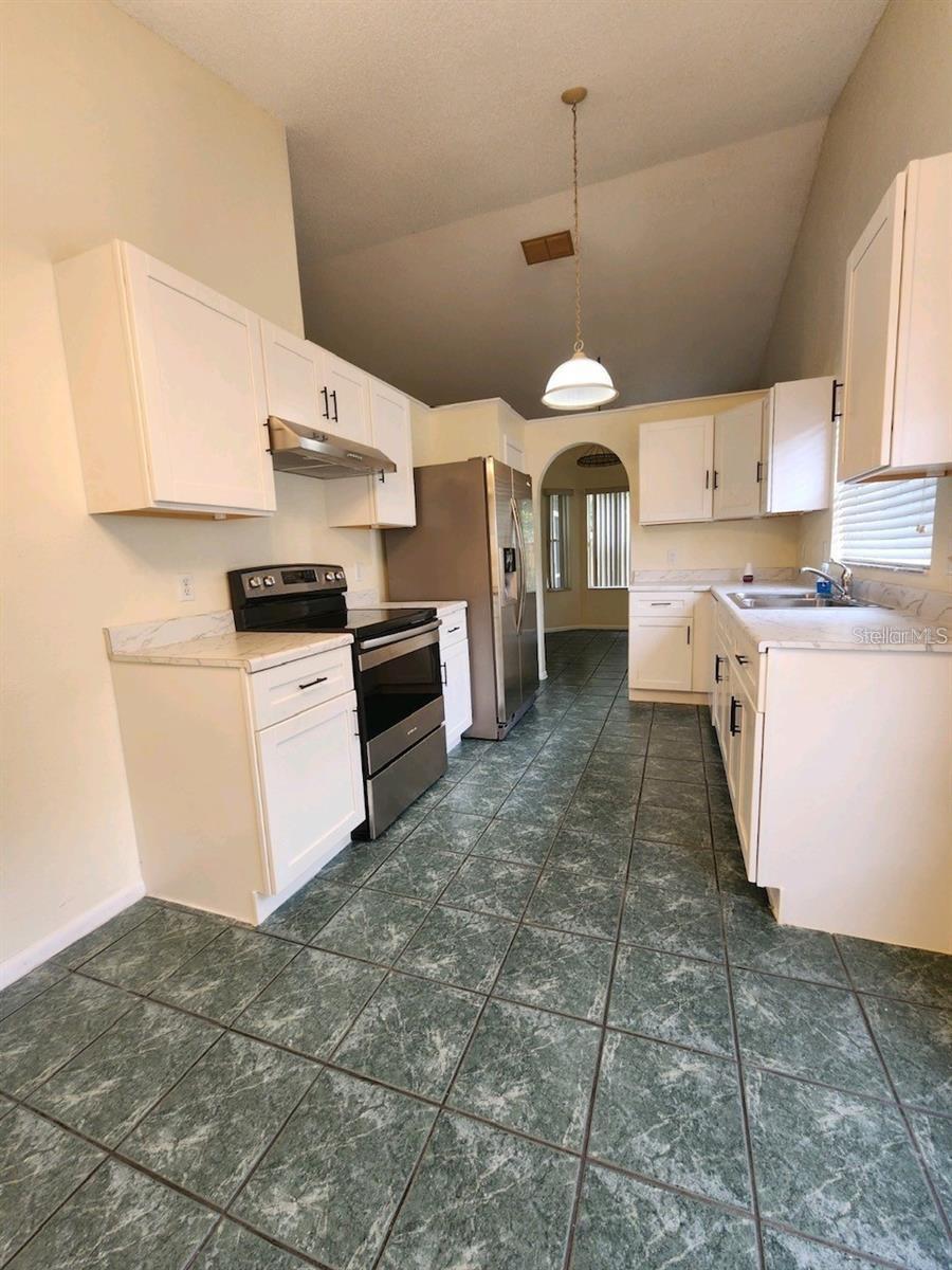 RIVER PARK PH 02 - Residential Lease