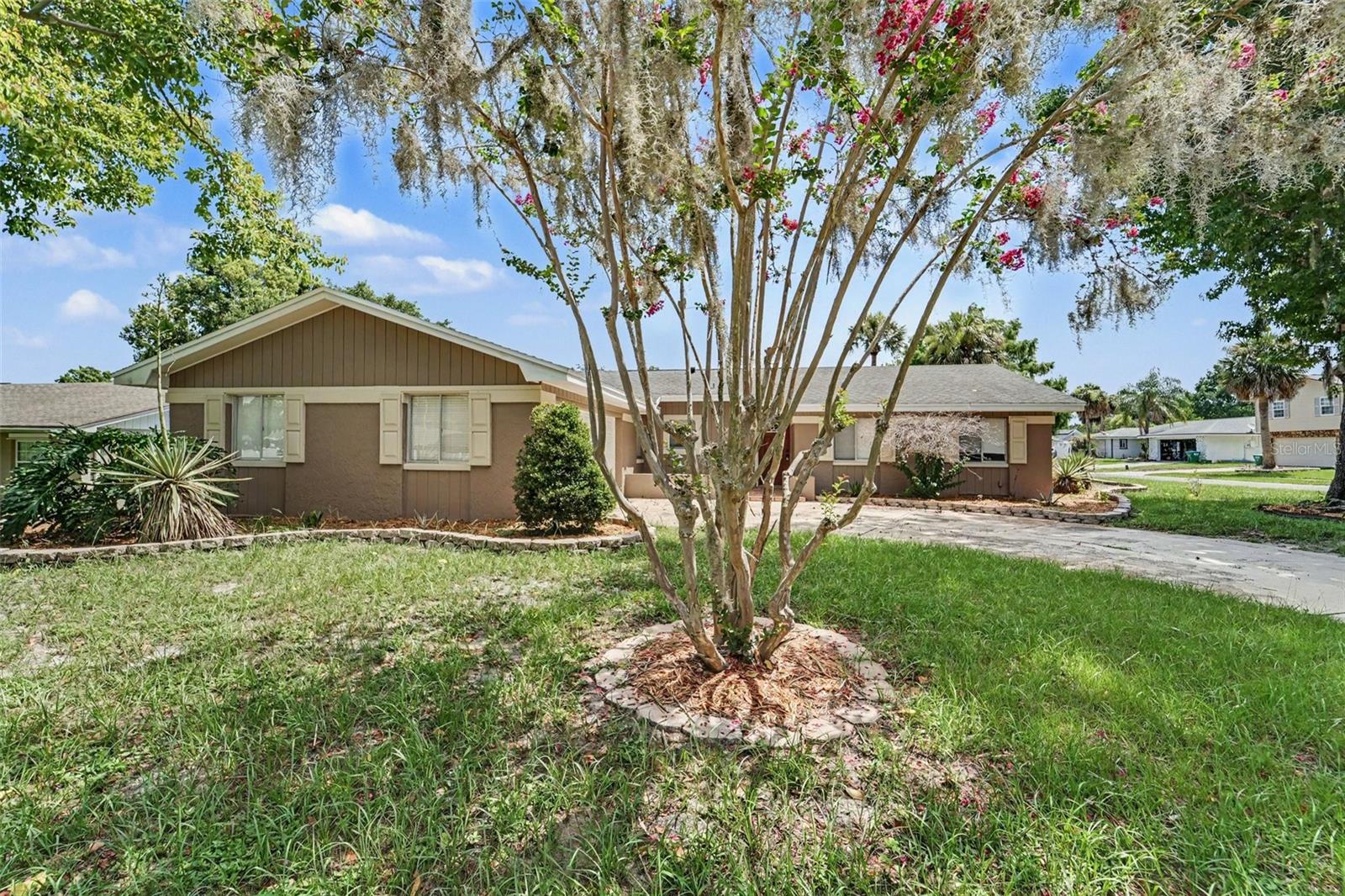OAK FOREST UNIT 1 - Residential