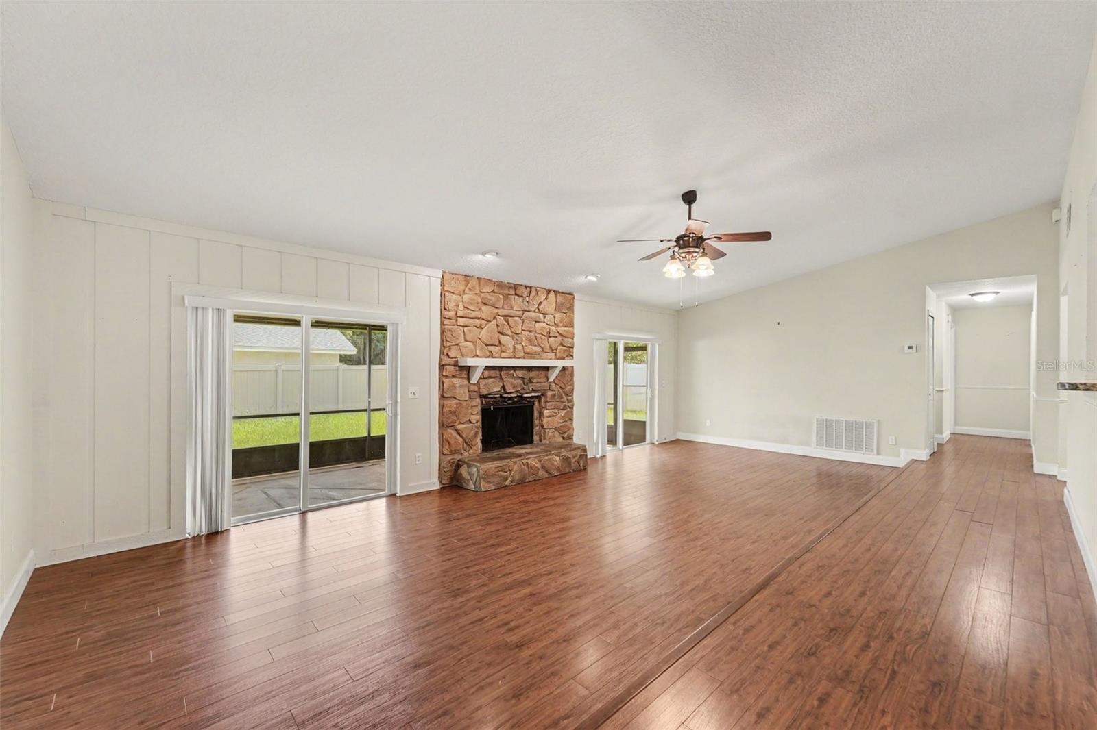 OAK FOREST UNIT 1 - Residential