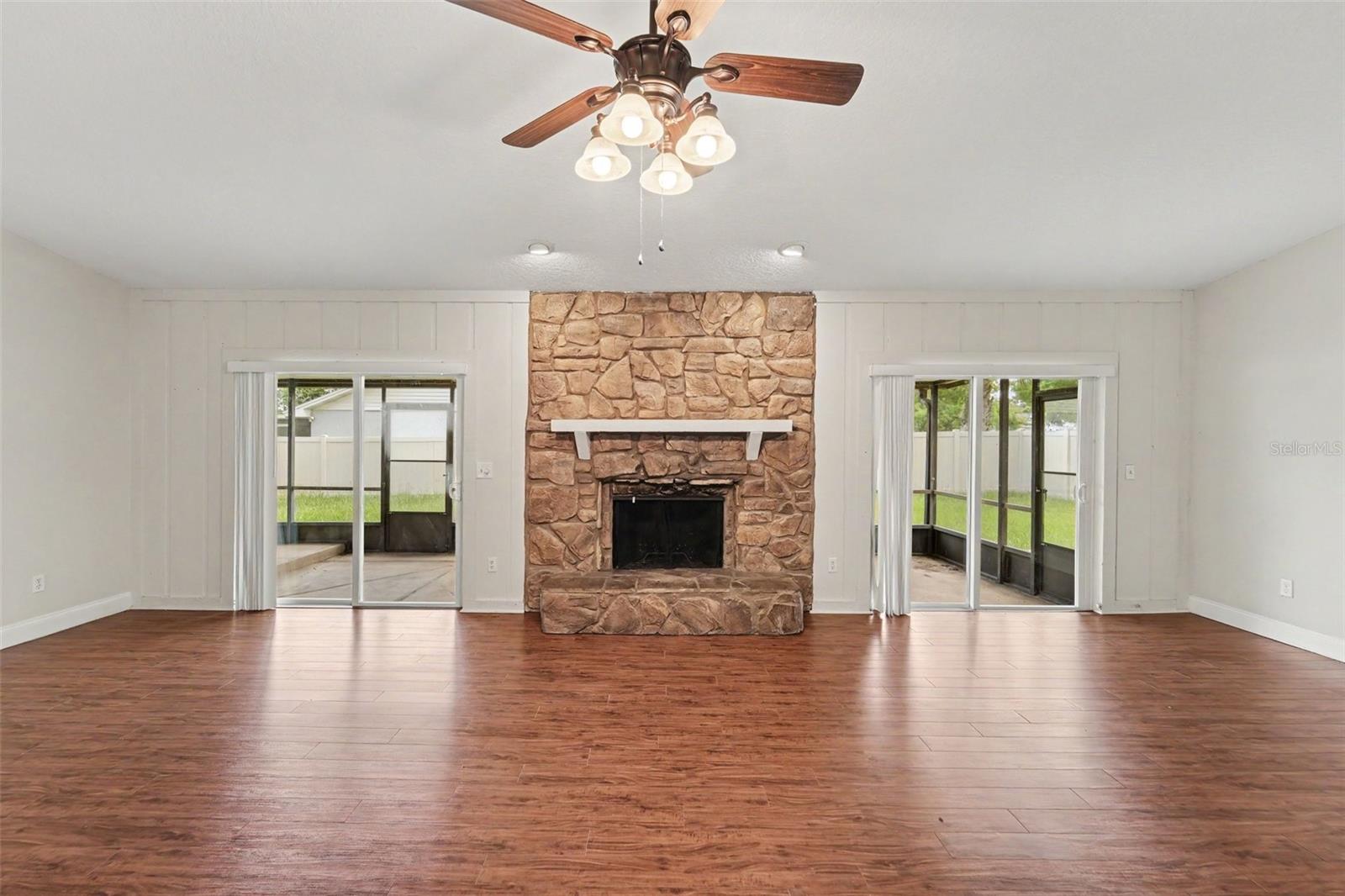 OAK FOREST UNIT 1 - Residential
