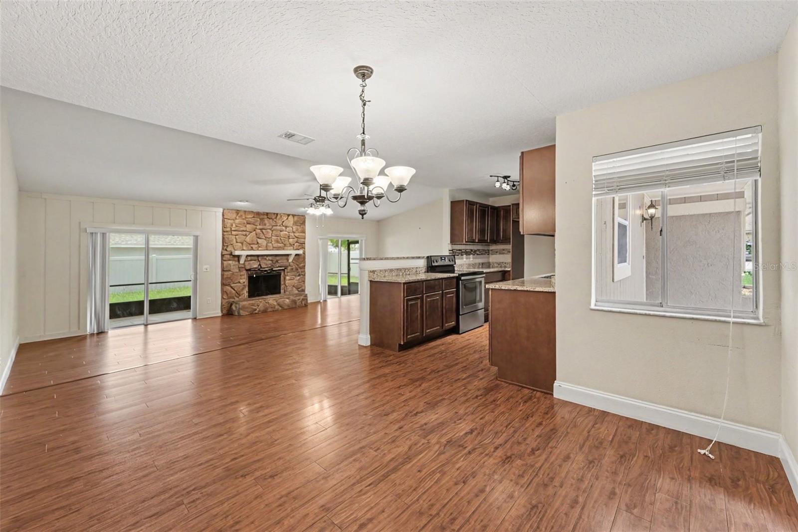 OAK FOREST UNIT 1 - Residential