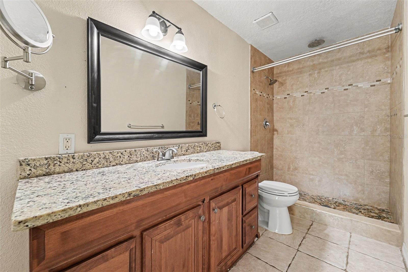 OAK FOREST UNIT 1 - Residential