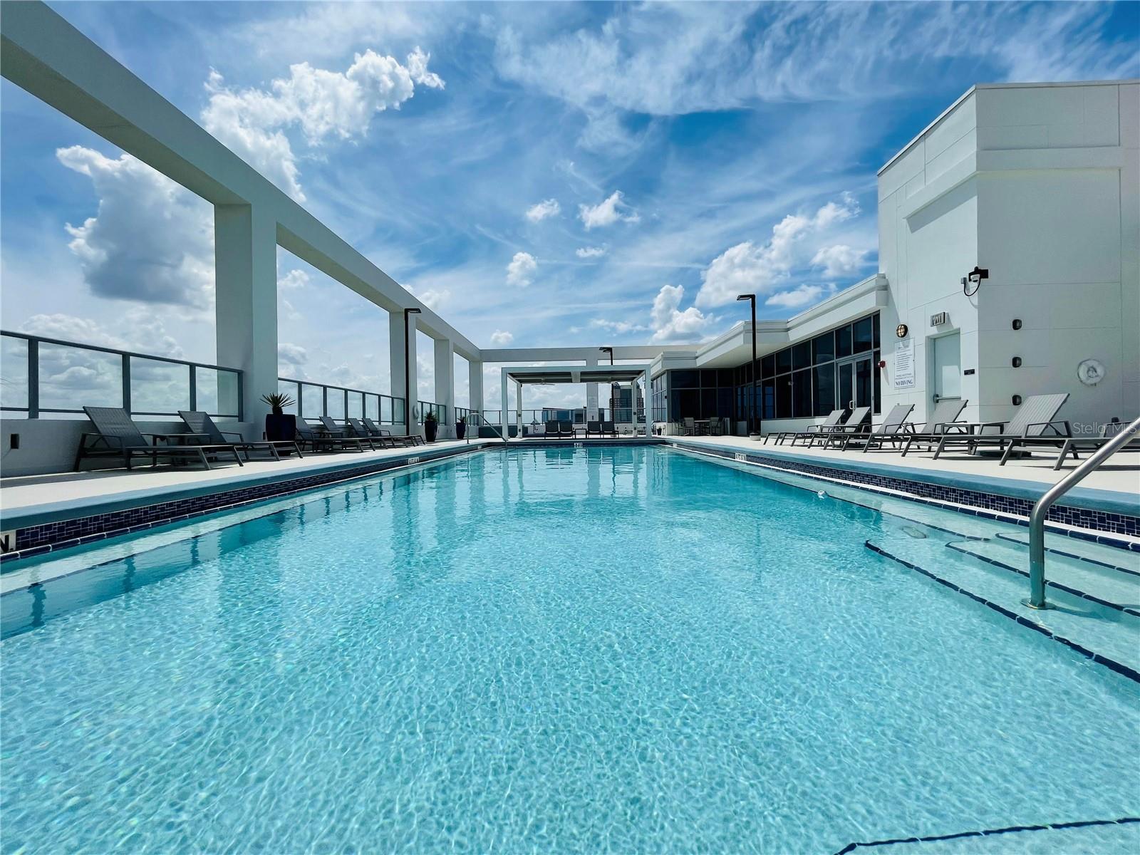 STAR TOWER CONDO - Residential Lease