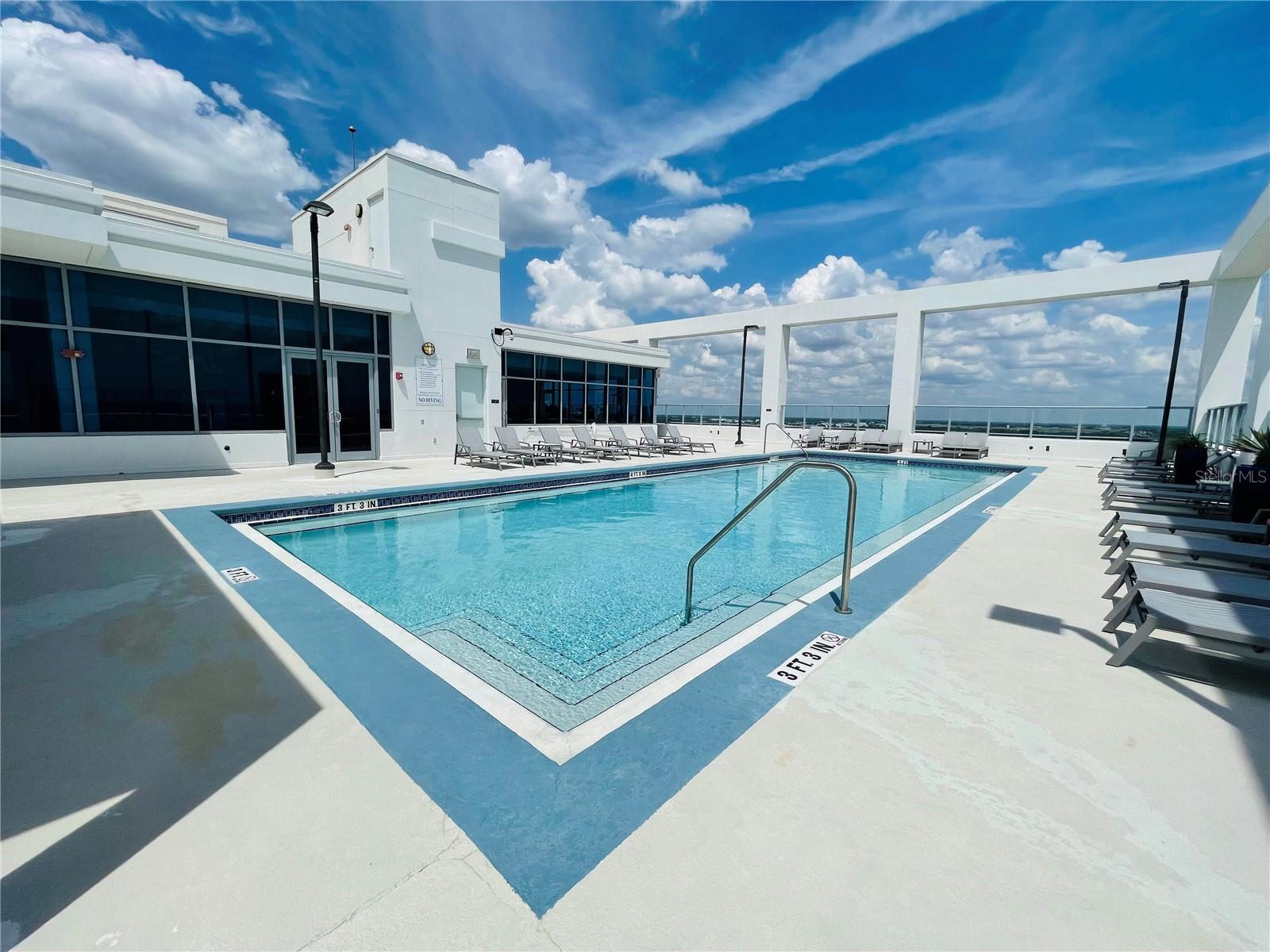 STAR TOWER CONDO - Residential Lease