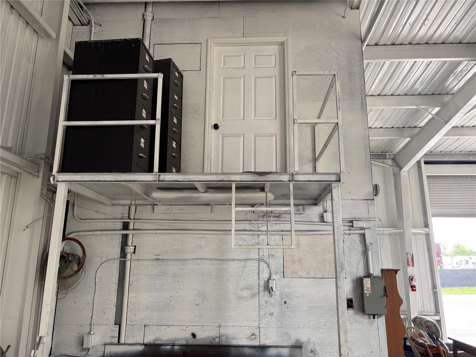 UNPLATTED - Commercial Lease