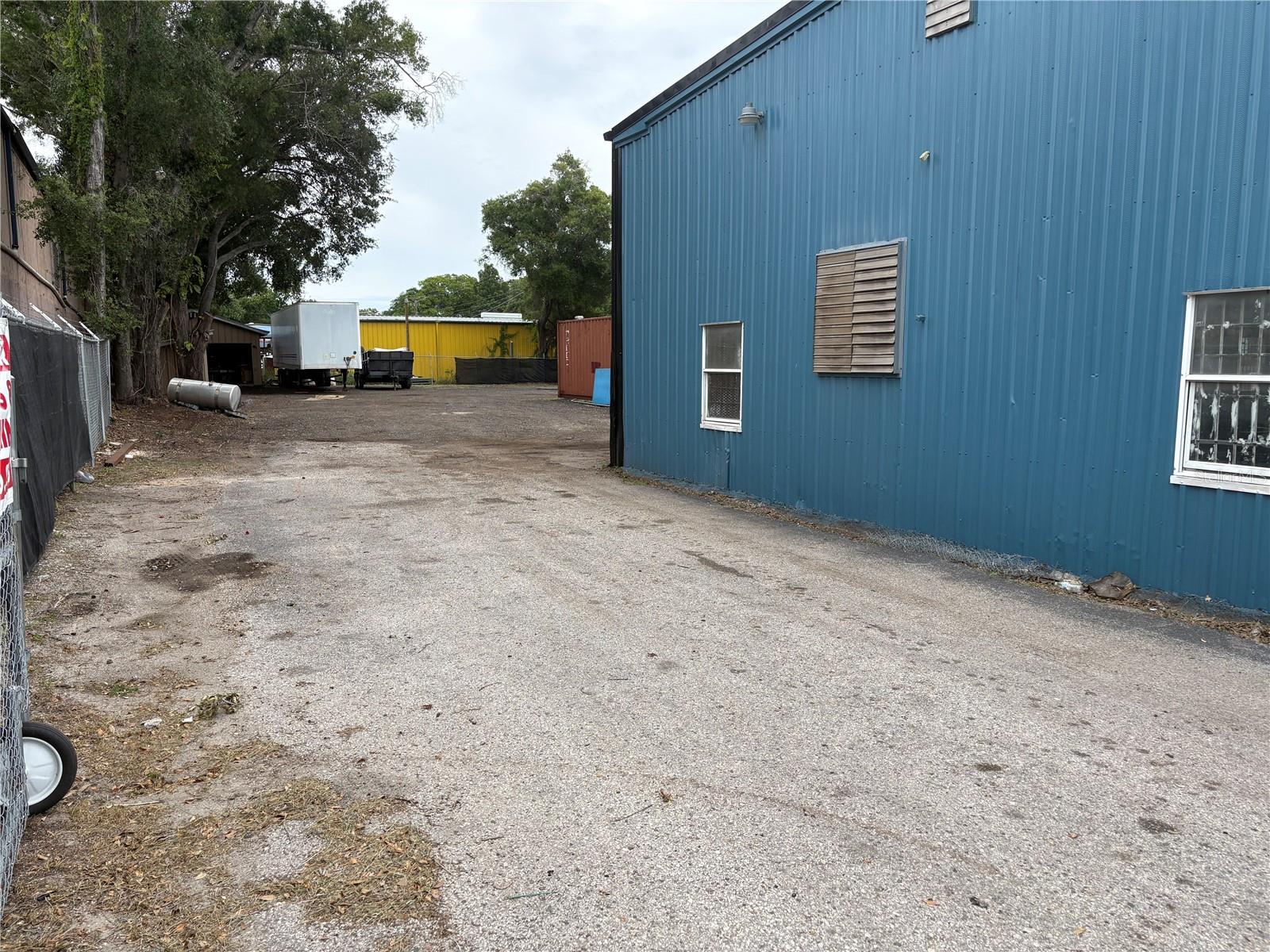 UNPLATTED - Commercial Lease