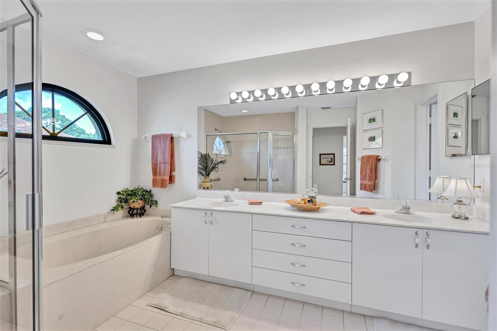 INLETS SEC 04 - Residential