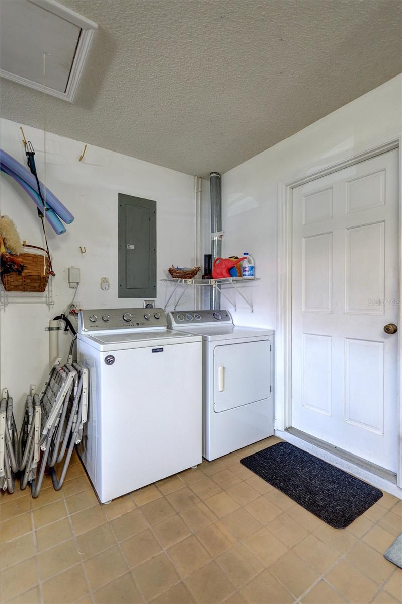 INLETS SEC 04 - Residential