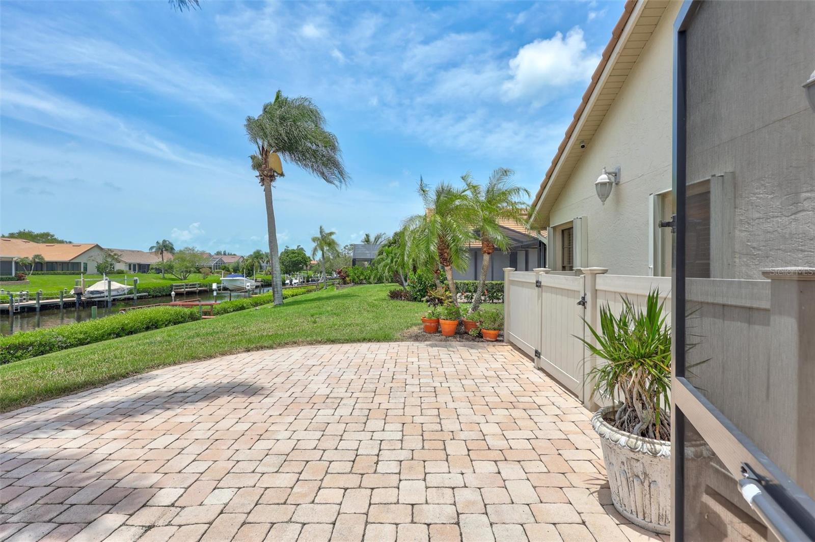 INLETS SEC 04 - Residential
