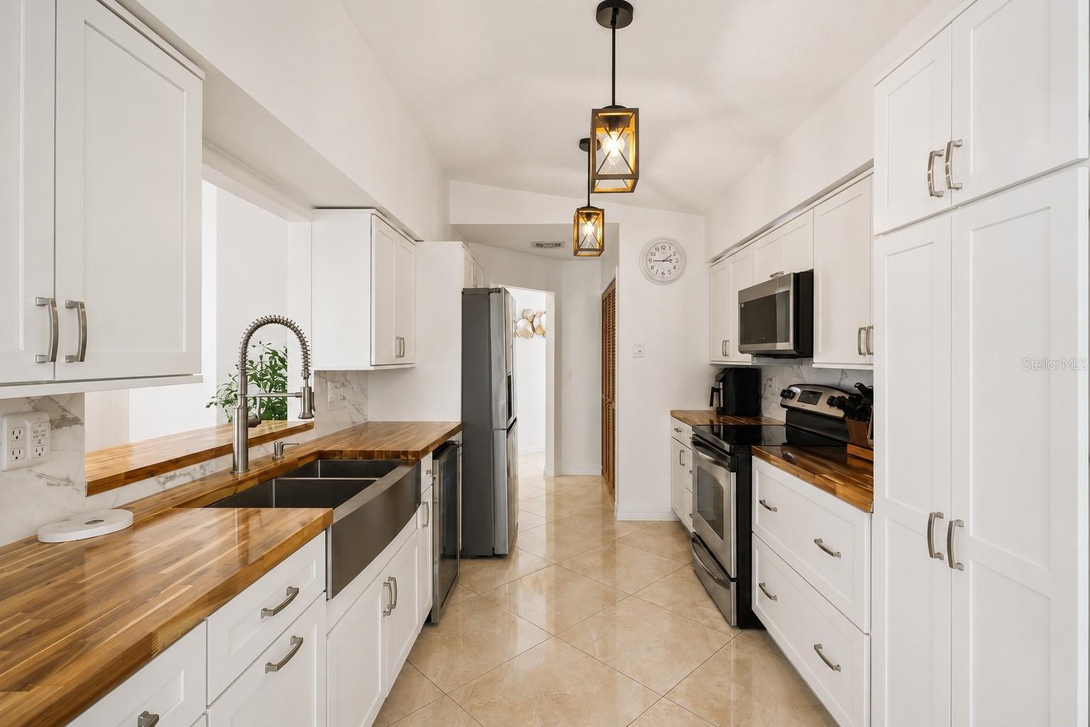 GREENSPOINTE - Residential