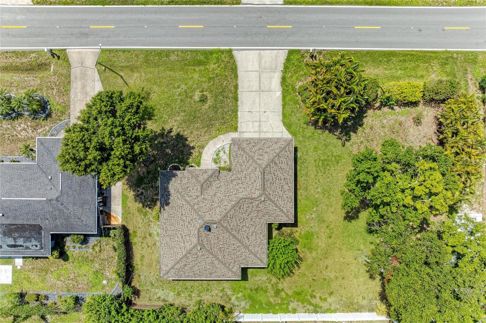 SOUTH VENICE - Residential