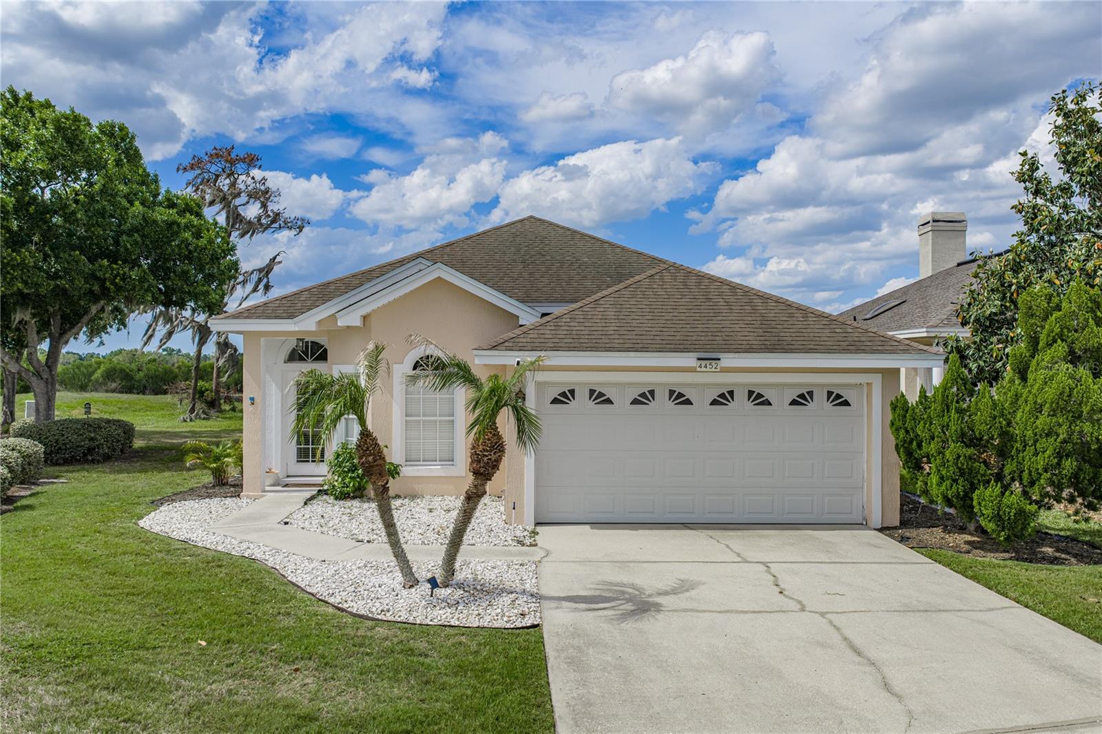 FAIRWAY OAKS PB 92 PGS 30 & 31 - Residential