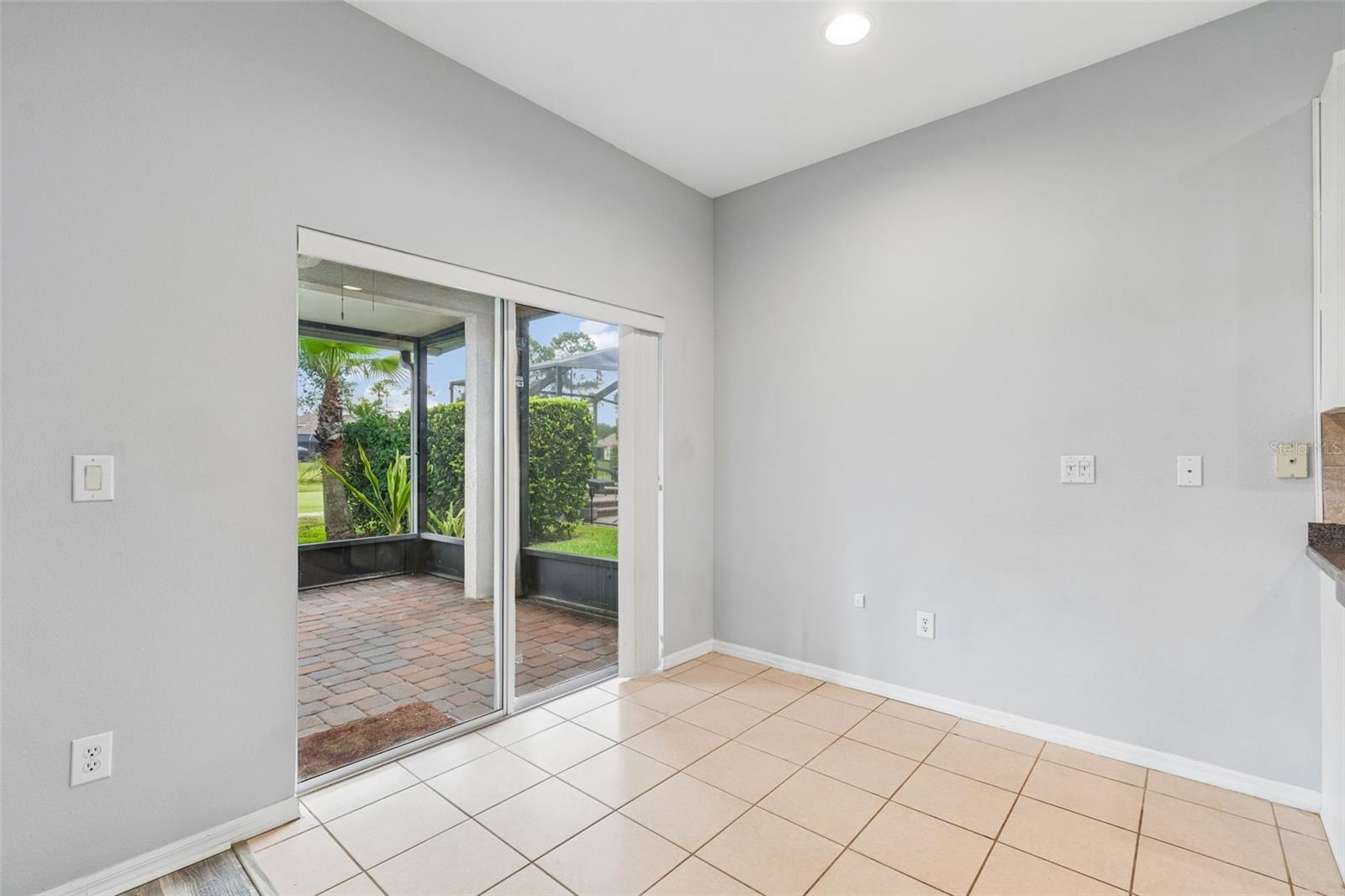 PLANTATION PALMS PH 06 - Residential