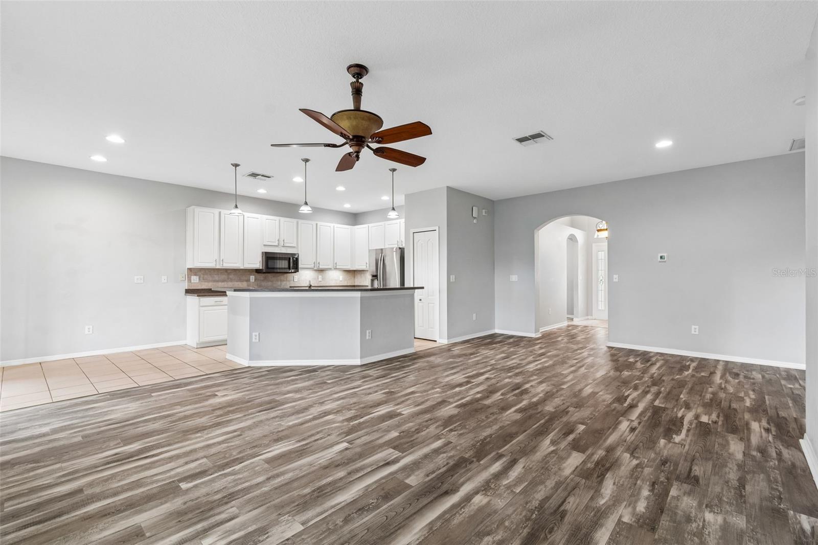 PLANTATION PALMS PH 06 - Residential