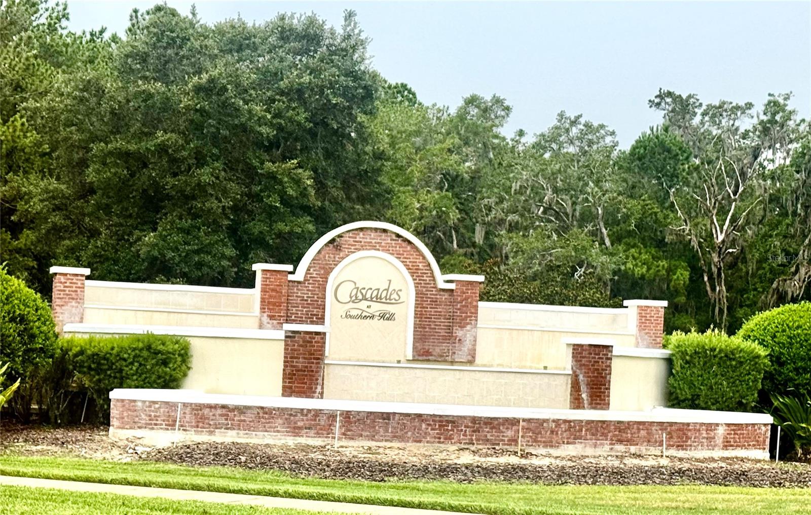 CASCADES AT SOUTHERN HILLS PLANTATION - Residential Lease