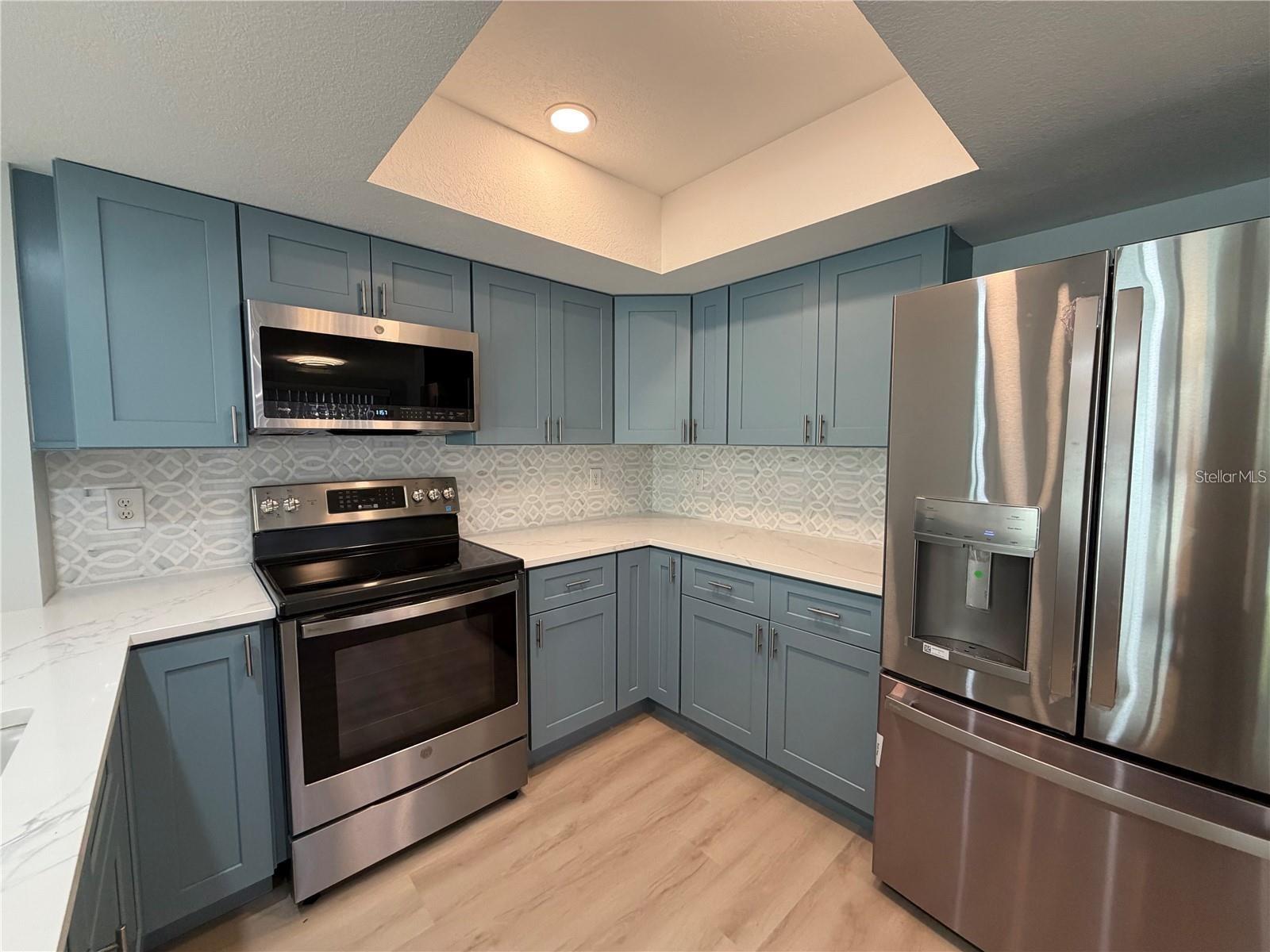 SEAPOINTE TERRACE CONDO - Residential Lease