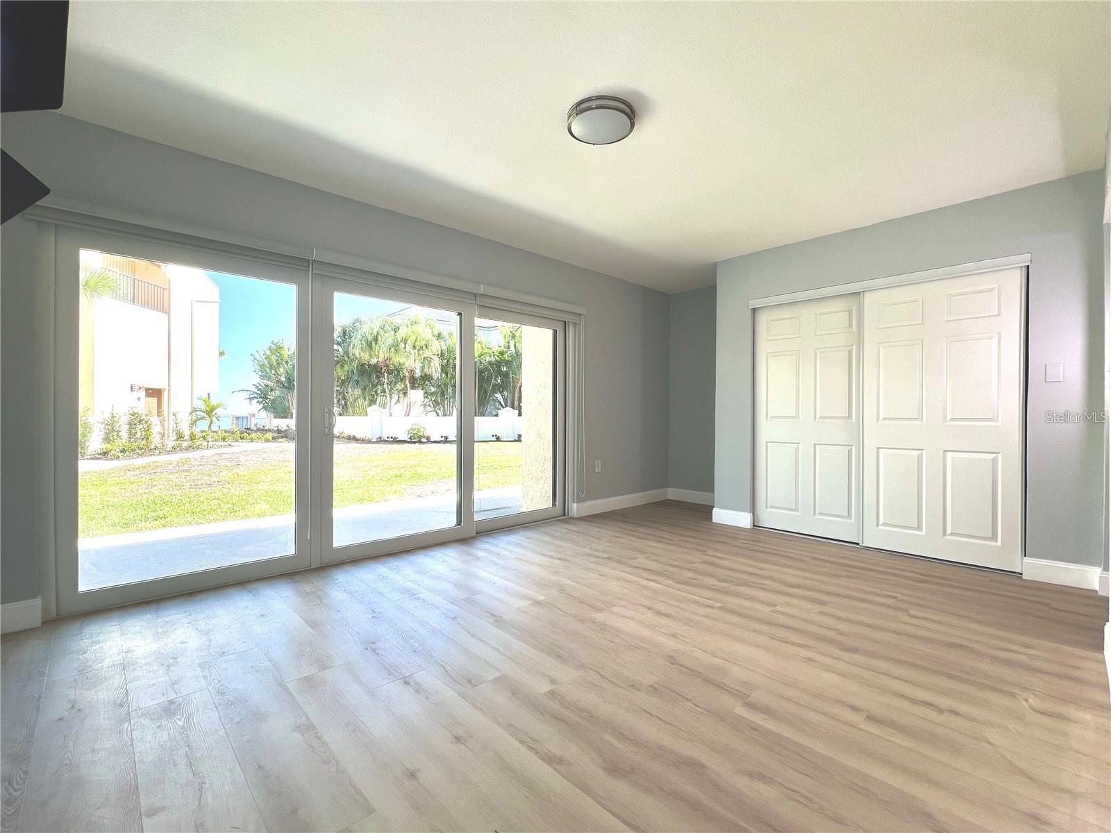 SEAPOINTE TERRACE CONDO - Residential Lease