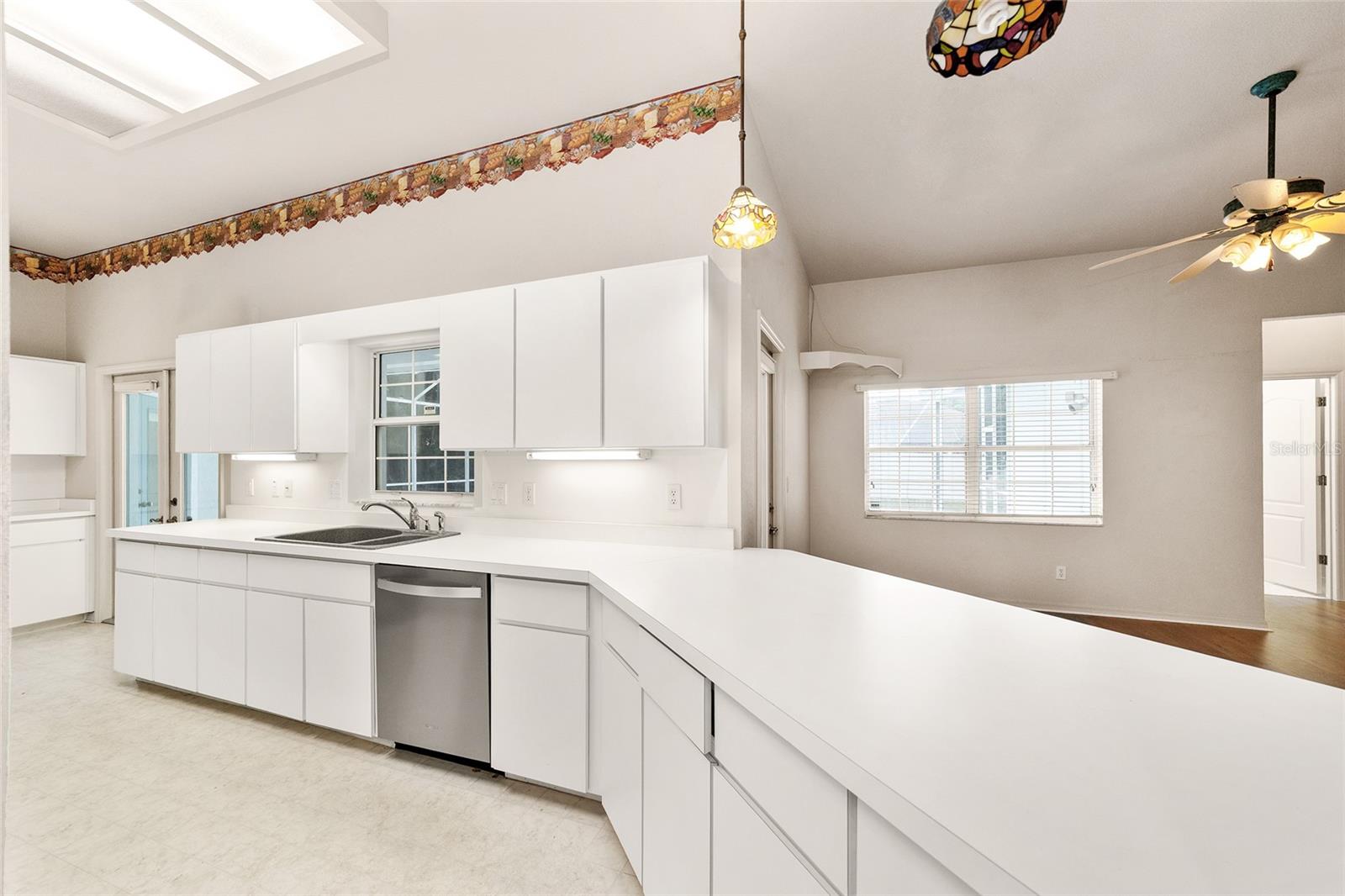 MAJESTIC OAKS SECOND ADD - Residential