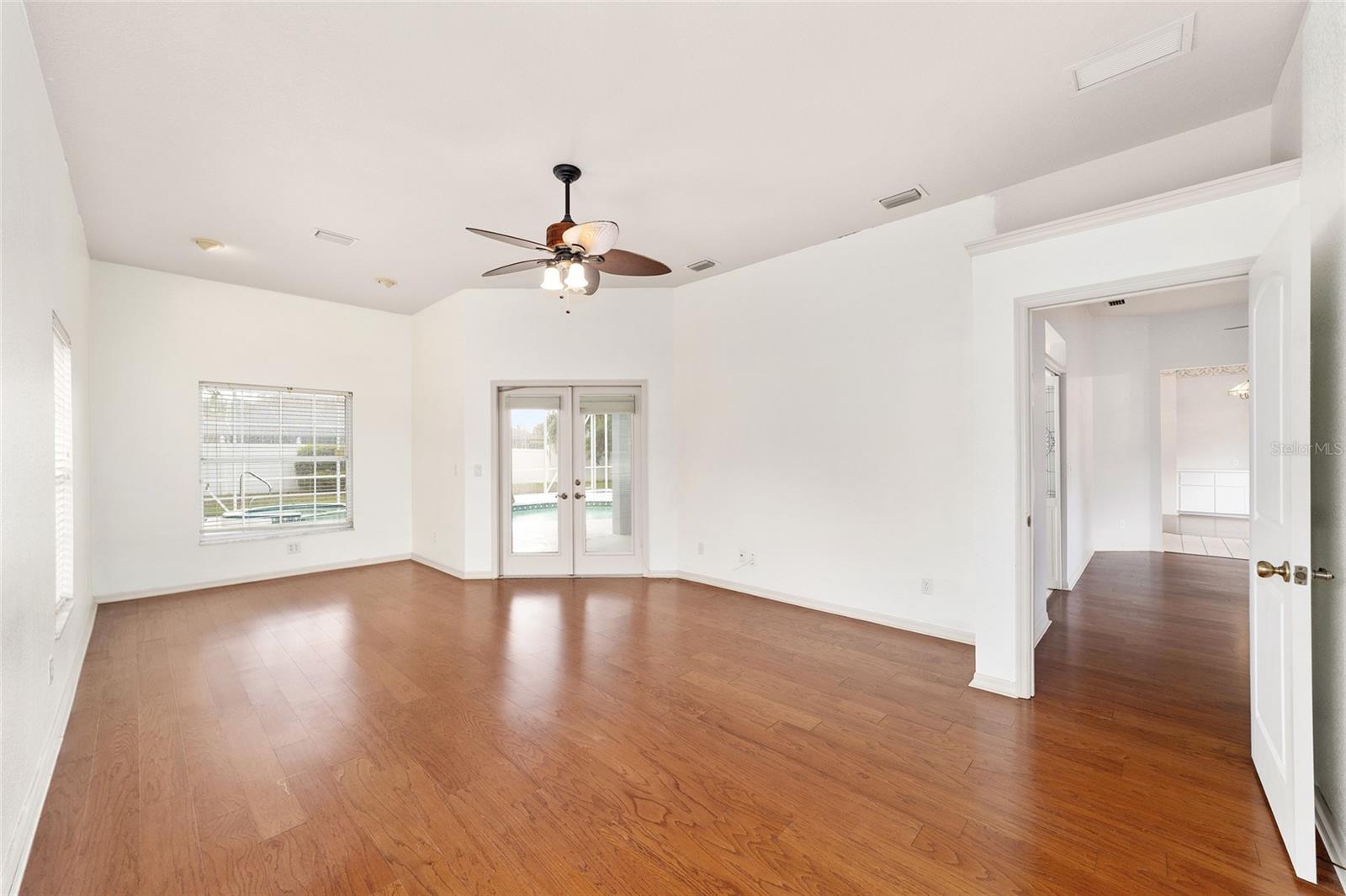 MAJESTIC OAKS SECOND ADD - Residential