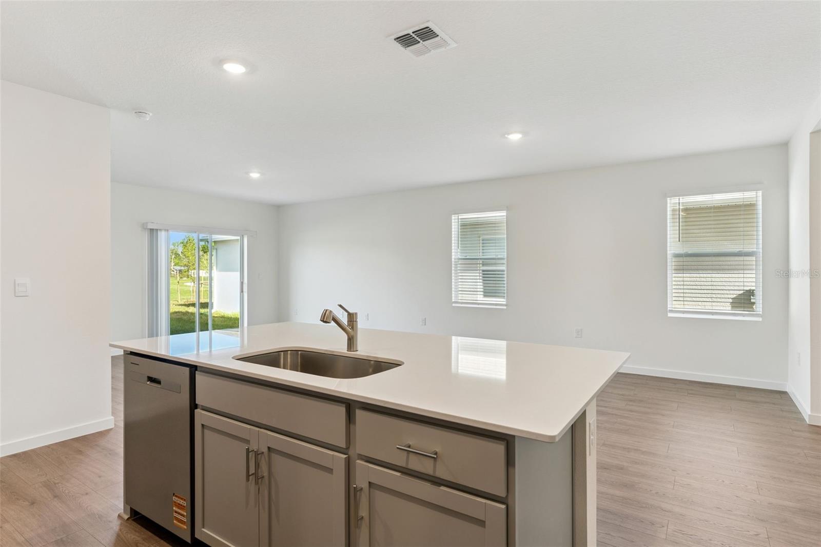 KINDRED - Residential Lease